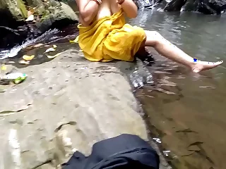 everbest indian mom adventuresome outside public fucked stranger
