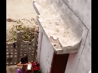 Indian Big Boobs Neighbor Aunt Vacuum Caught Nigh unto - Wowmoyback